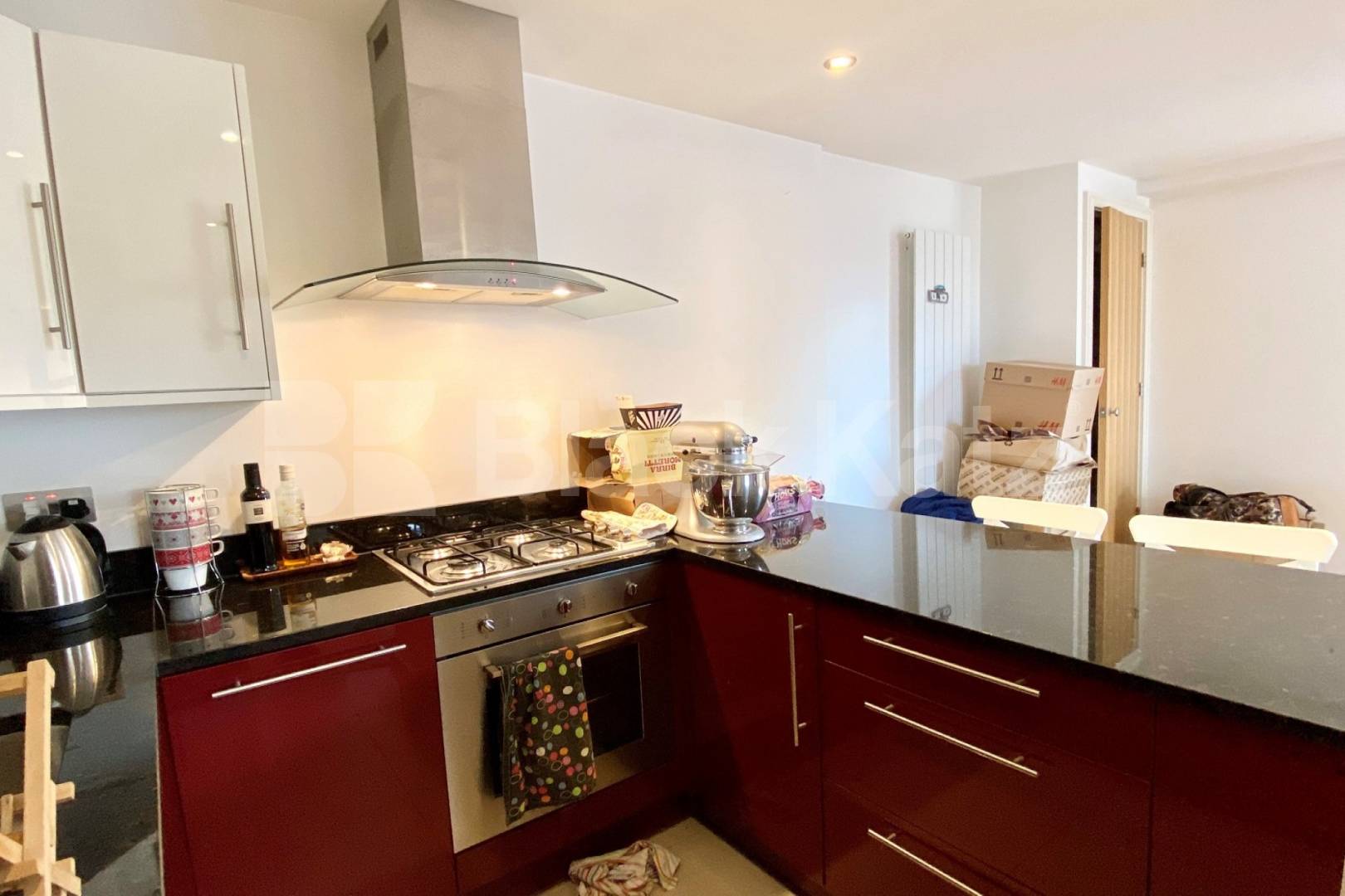 Decorated to the highest of standards boasting size, quality and location Great  Suffolk Street., London Bridge / Borough